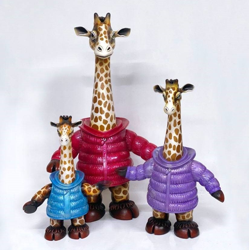 Carlos and Albert Giraffe with Coat (Small) (Blue)